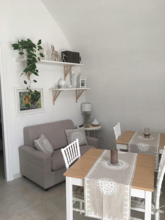 Bed & Breakfast Piazza Matteotti Stornara エクステリア 写真